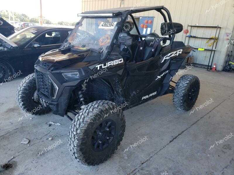 POLA RZR 2020 black  gas 3NSNAF927LF136172 photo #3