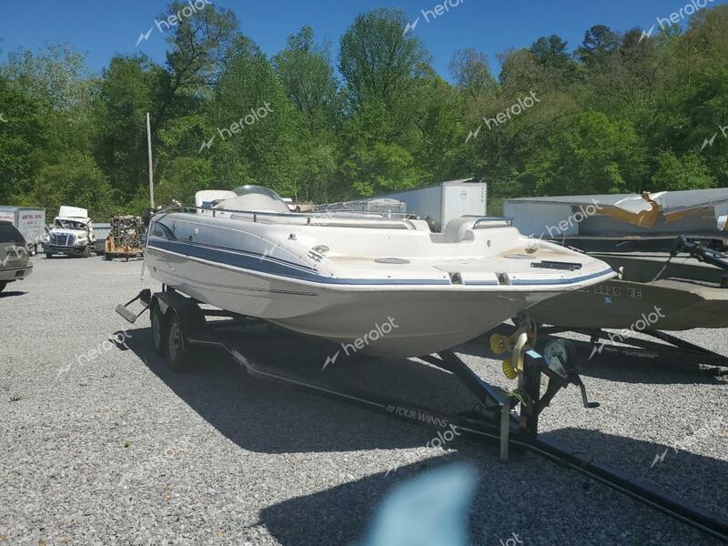 HURR BOAT W/TRL 2001 white   GOYT84640101 photo #1