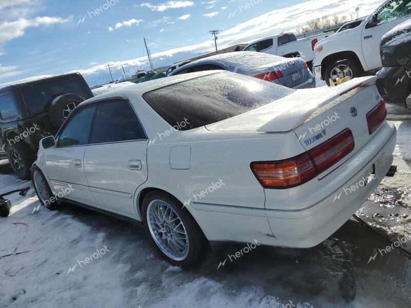 TOYOTA MARK II 1996 cream   JZX1000013049 photo #3