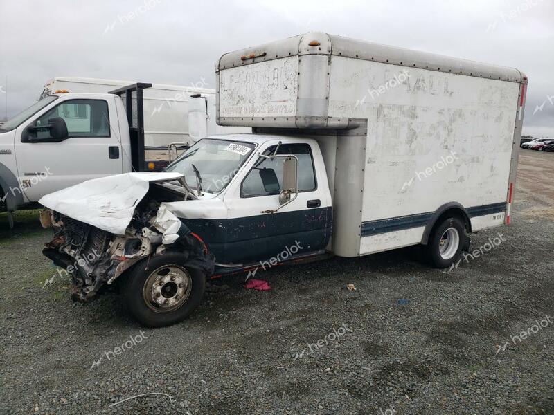 TOYOTA PICKUP CAB 1990 white  gas JT5VN94T5L0017795 photo #1