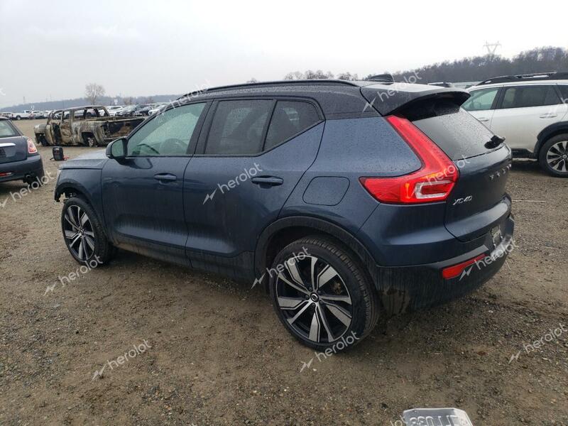 VOLVO XC40 P8 RE 2022 blue  electric YV4ED3UB0N2708488 photo #3