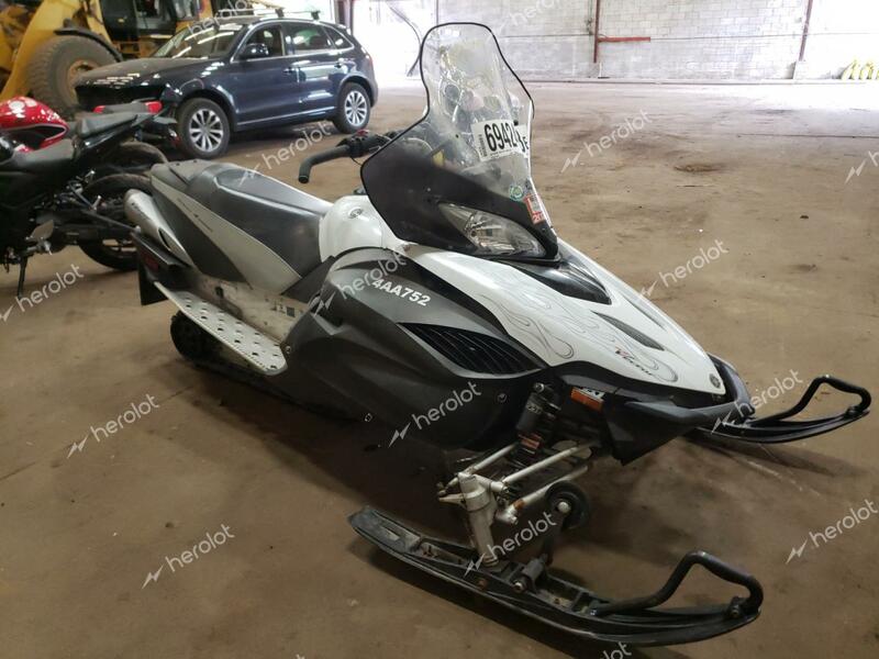 YAMAHA VECTOR 2010 two tone   JYE8JA00XAA000311 photo #1