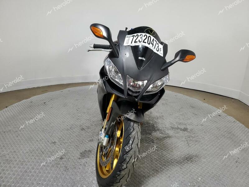 APRILIA RSV4 R-FAC 2013 black  gas ZD4RKU02XDS000161 photo #3