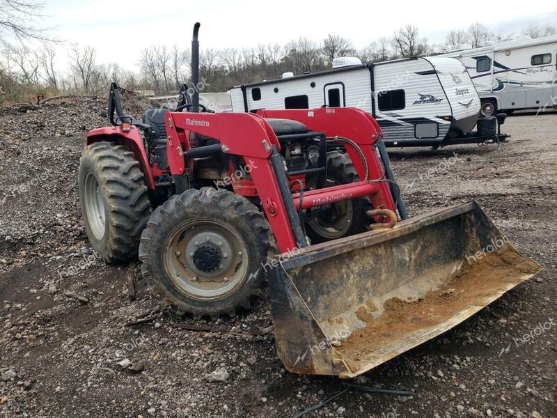 MAHINDRA AND MAHINDRA 5530 2016 red   P705FY2130 photo #1