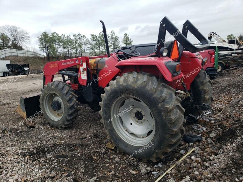 MAHINDRA AND MAHINDRA 5530 2016 red   P705FY2130 photo #4