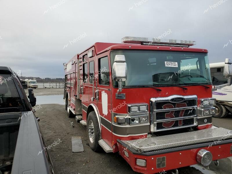 PIERCE MFG. INC. FIRETRUCK 2022 red  unknown 4P1BAAFF8NA024370 photo #1