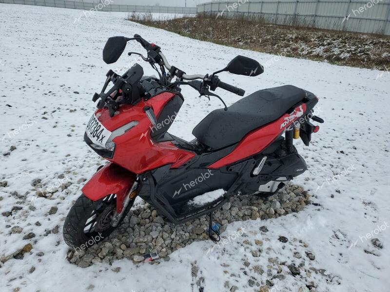 HONDA ADV150 A 2022 red  gas MLHKF3852N5102402 photo #3