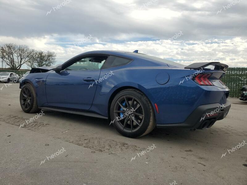 FORD MUSTANG DA 2024 blue  gas 1FA6P8R03R5502420 photo #3