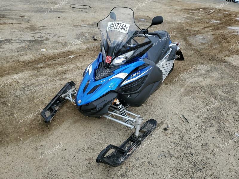 YAMAHA SNOWMOBILE 2012 blue   JYE8HN004CA004506 photo #3