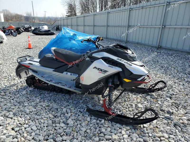 SKI DOO MXZ 2024 two tone   2BPSMVRG9RV000020 photo #1