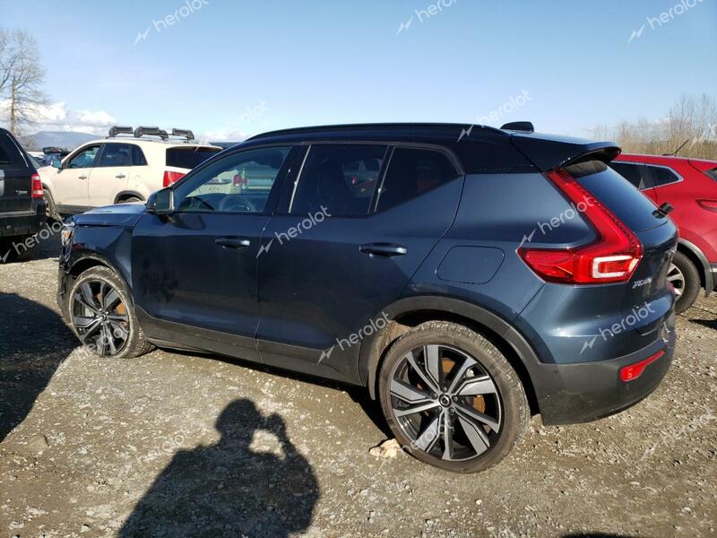 VOLVO XC40 P8 RE 2022 gray  electric YV4ED3UB1N2775746 photo #3