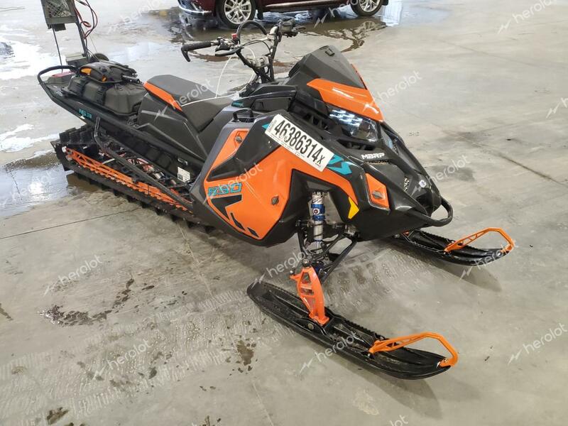 POLARIS RMK 2022 orange   SN1TGY8R0NC806224 photo #1