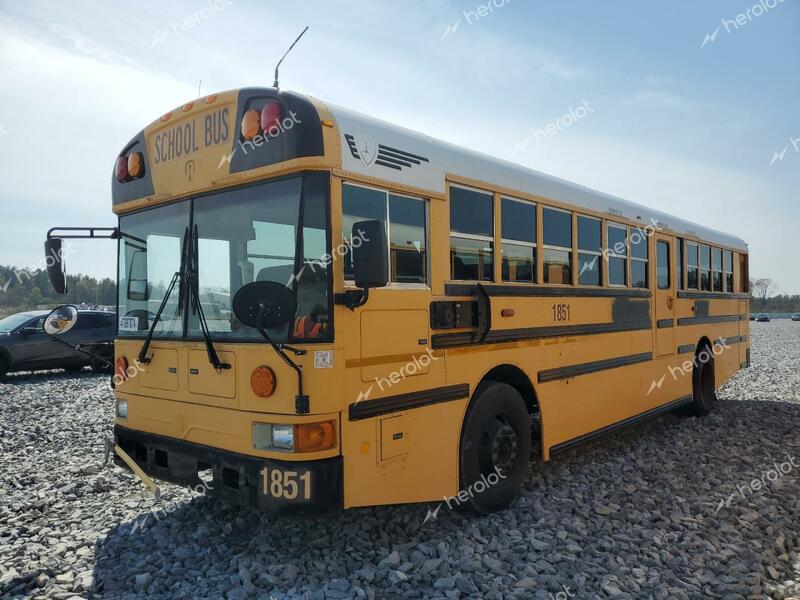 IC CORPORATION 3000 2007 yellow bus diesel 4DRBWAFN27A462088 photo #3