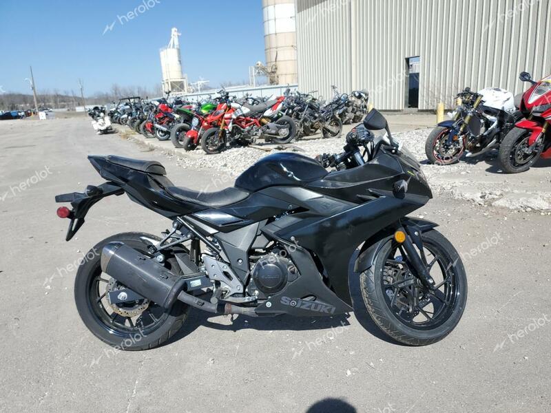 SUZUKI GSX250R 2018 black  gas LC6DN11A3J1101735 photo #1