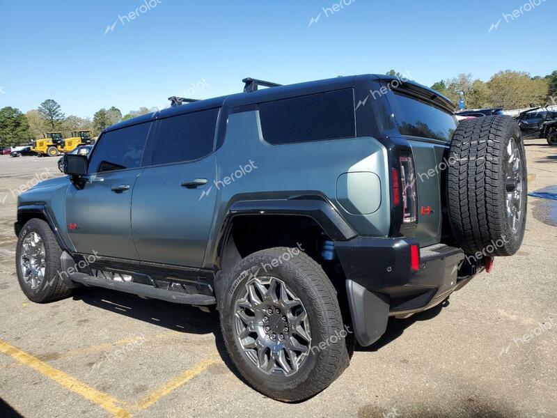 GMC HUMMER SUV 2024 green  electric 1GKB0RDC2RU102623 photo #3