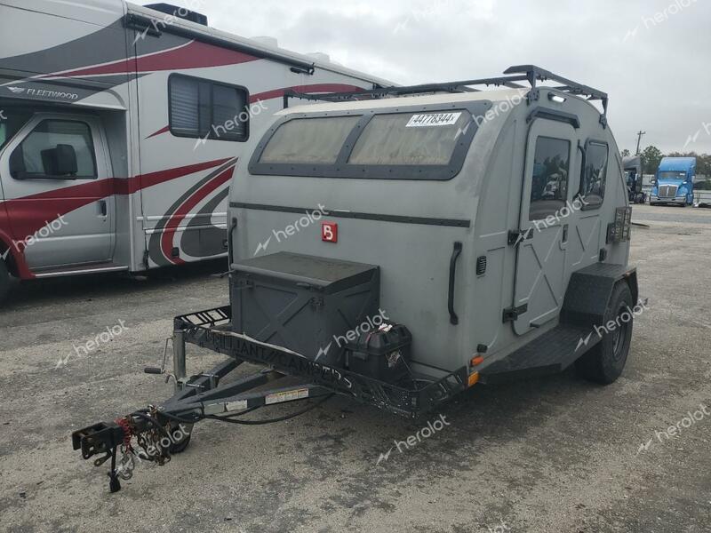 CAMP TRAILER 2021 gray   4B9A7EA1XMF4B9001 photo #3