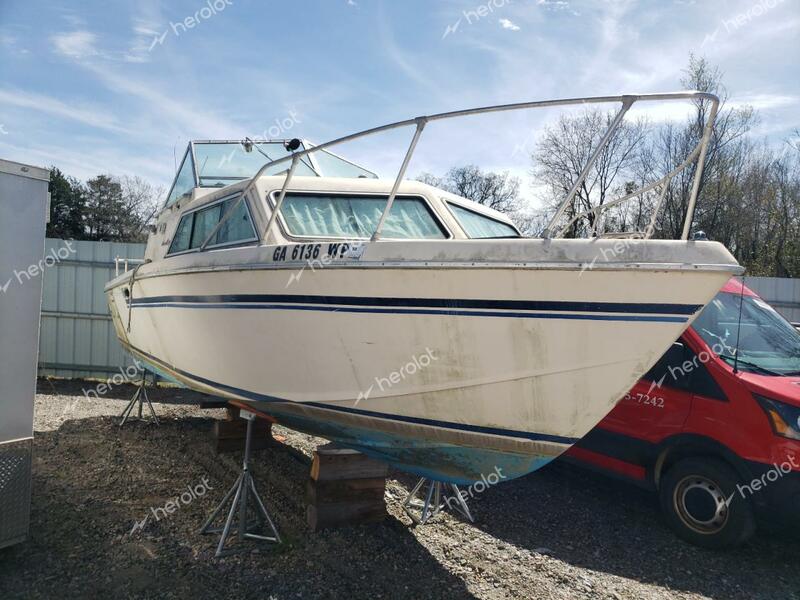 CHRI BOAT 1982 beige   CCHDA316M82B photo #1