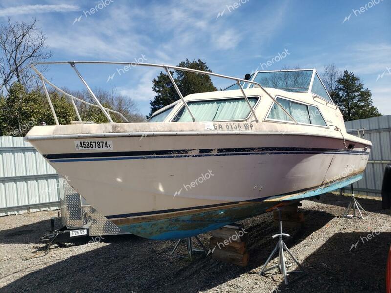 CHRI BOAT 1982 beige   CCHDA316M82B photo #3