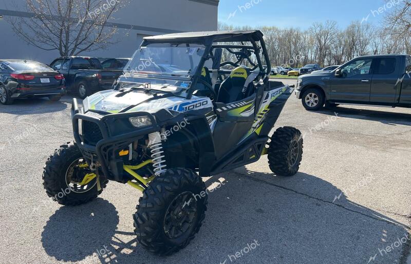 POLARIS RZR XP 100 2017 white  gas 3NSVDE99XHF788659 photo #3