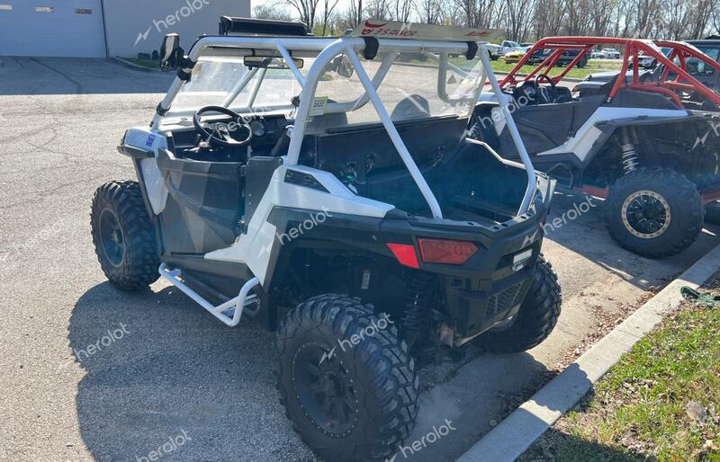 POLARIS RZR 900 2016 white all terr gas 3NSVAA87XGH102236 photo #4