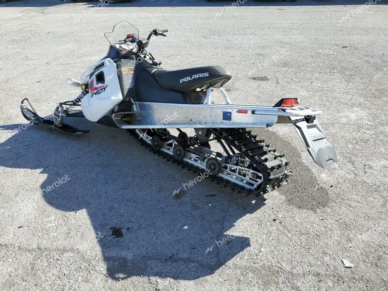 POLARIS INDY 2014 white   SN1CR5BS4EC033939 photo #4