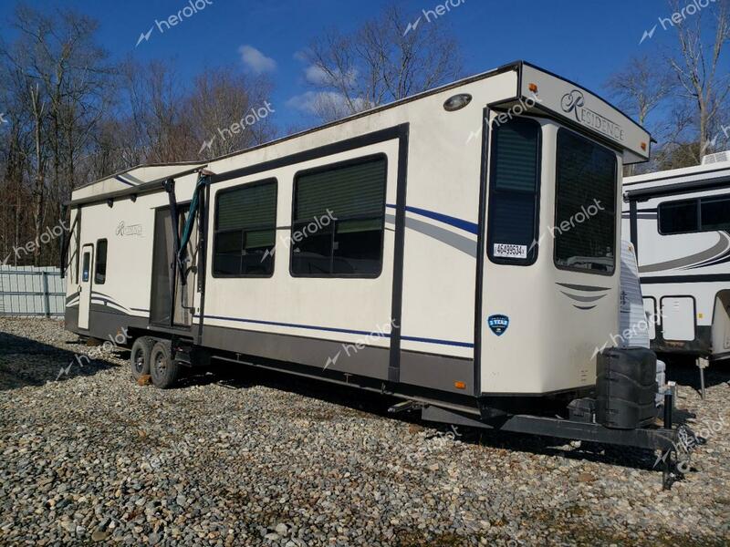 KEYSTONE CAMPER 2018 beige   4YDT40127JW160339 photo #1