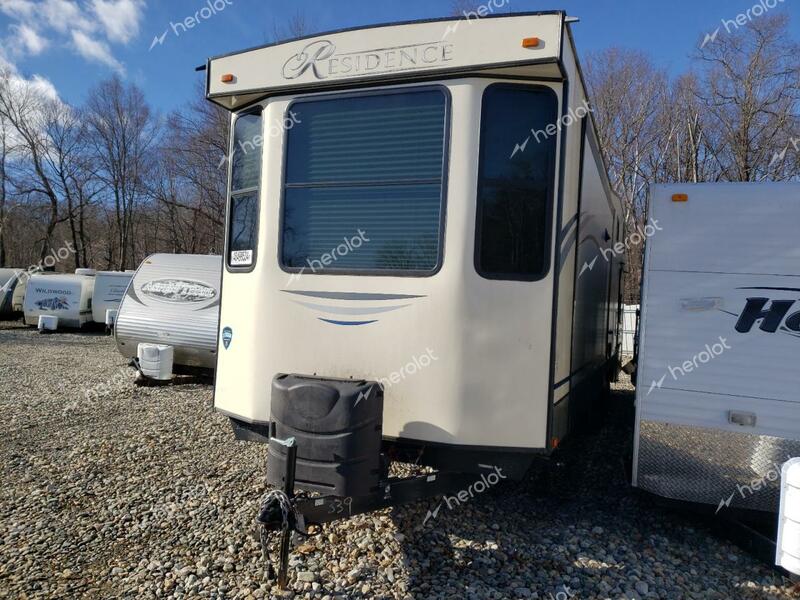 KEYSTONE CAMPER 2018 beige   4YDT40127JW160339 photo #3