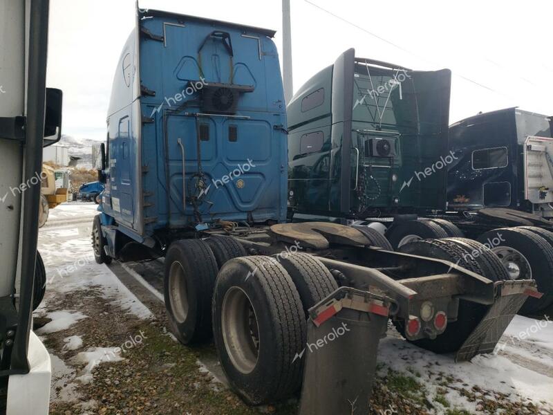 FREIGHTLINER CASCADIA 1 2017 blue tractor diesel 3AKJGLDRXHDHW8187 photo #4