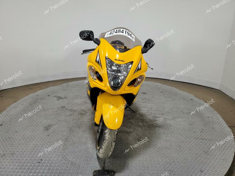 SUZUKI GSX1300 RA 2013 yellow  gas JS1GX72B7D2101770 photo #3