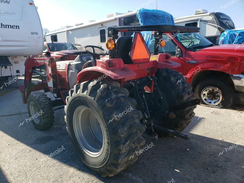 MAHINDRA AND MAHINDRA TRACTOR 2012 red   36H130140601 photo #4