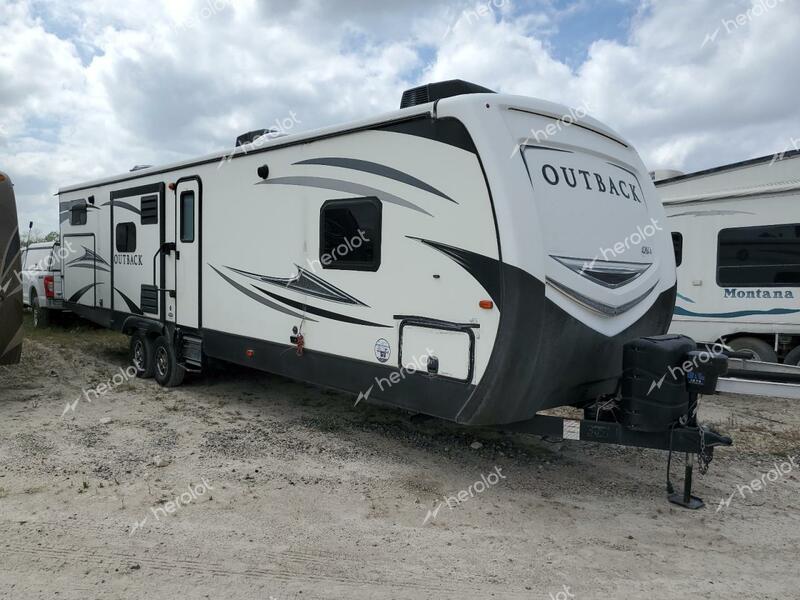 OUTB OUTBACK 2018 beige   4YDT32525JB452684 photo #1