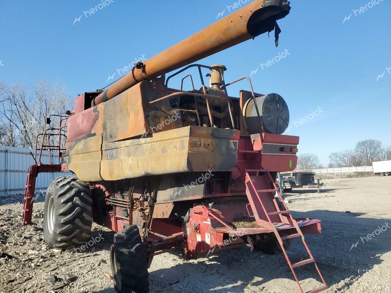 CASE COMBINE 1992 red   NOV1N81686553 photo #4