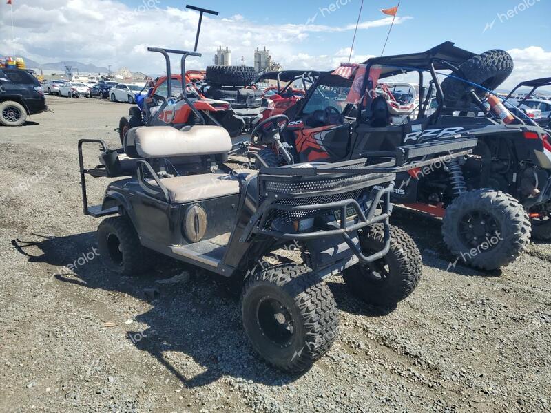 EZGO GOLF CART 2004 black   2205397 photo #1