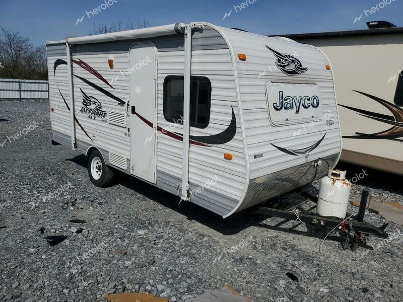 JAYC RV 2015 white   1UJBJ0AJXF17E0070 photo #1