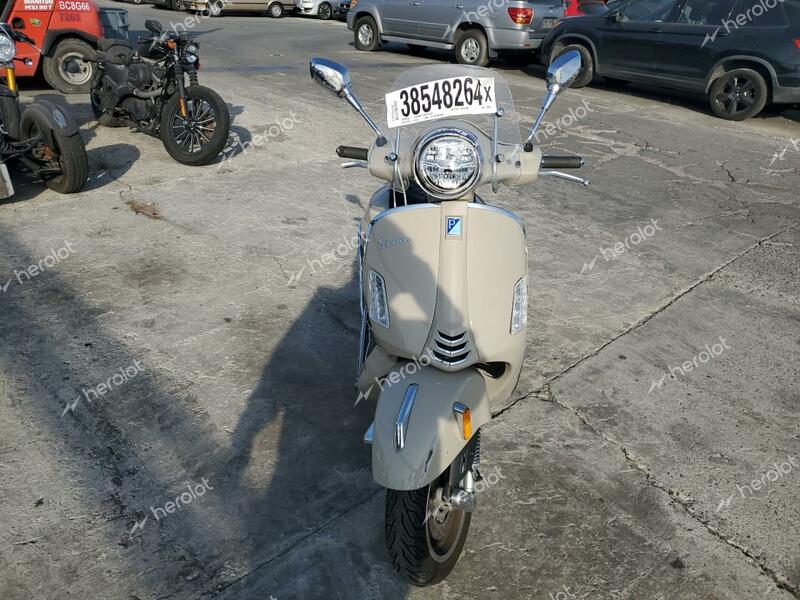 VESPA GTS/SEI GI 2023 tan  gas ZAPMD39M9P5100526 photo #3