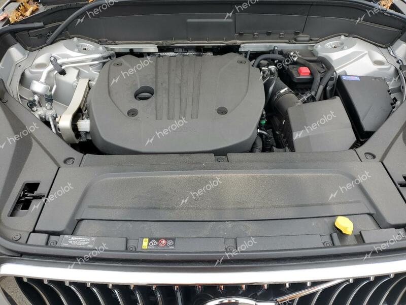 VOLVO XC90 CORE 2023 silver  gas YV4L12PV8P1904848 photo #4