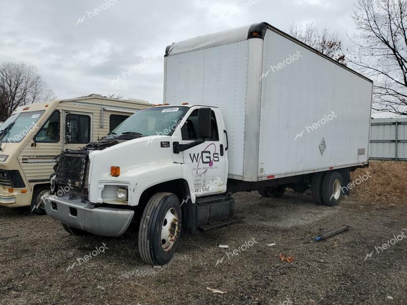 GMC C7500 C7C0 2007 white  diesel 1GDJ7C1397F901090 photo #1