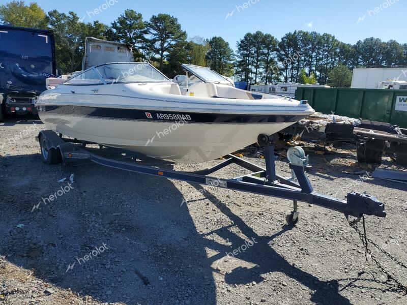 LRSO BOAT 1998 white   LAR50011E798 photo #1