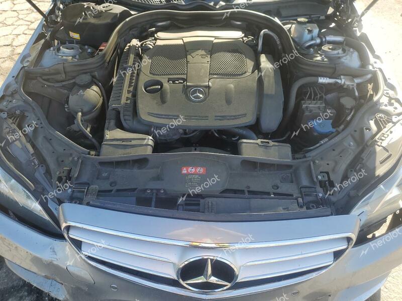 MERCEDES-BENZ E 350 2014 gray  gas WDDHF5KB3EA811859 photo #4