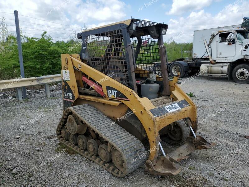 CATERPILLAR SKIDSTEER 2000 yellow   CAT0247BAMTL01354 photo #1