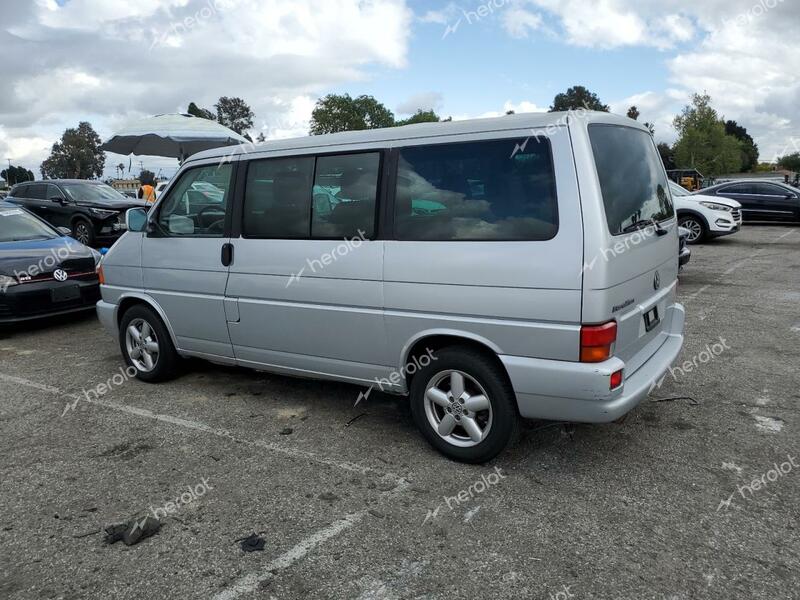 VOLKSWAGEN EUROVAN GL 2002 silver  gas WV2KB47002H005270 photo #3