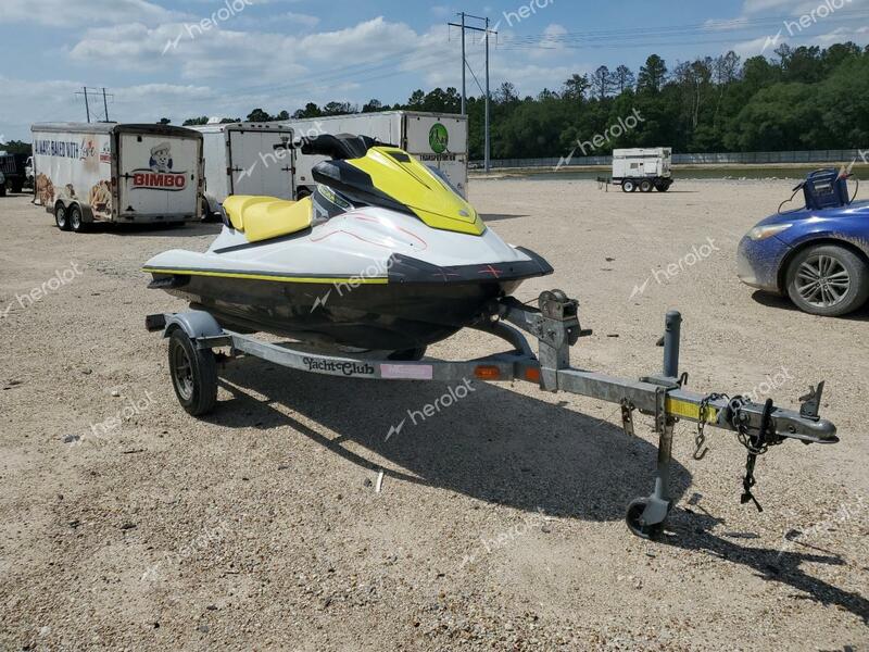 YAMAHA JETSKI 2020 white   YAMA1679A020 photo #1