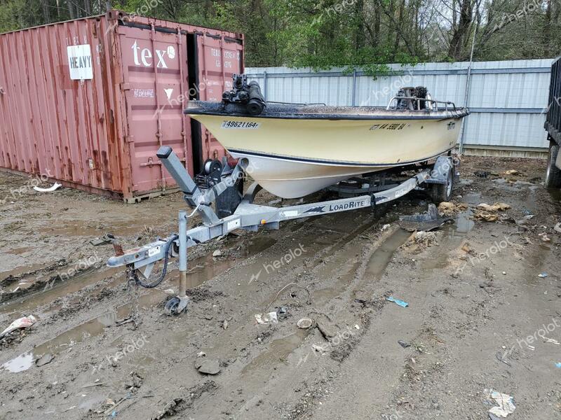 SEAGRAVE FIRE APPARATUS SEAFOXBOAT 2003 white   LYGMA200L203 photo #3