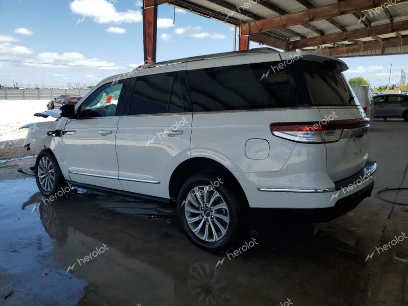 LINCOLN NAVIGATOR 2023 white  gas 5LMJJ2NG8PEL12883 photo #3