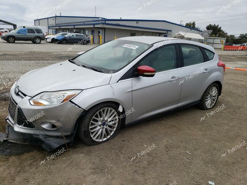 FORD FOCUS SEL 2012 silver  gas 1FAHP3M26CL227911 photo #1