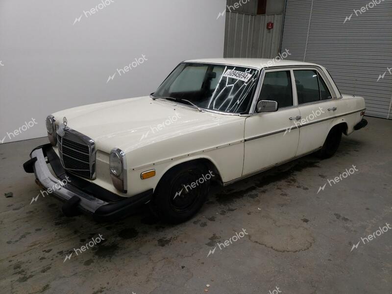 MERCEDES-BENZ 240 D 1975 white   11511710068726 photo #1