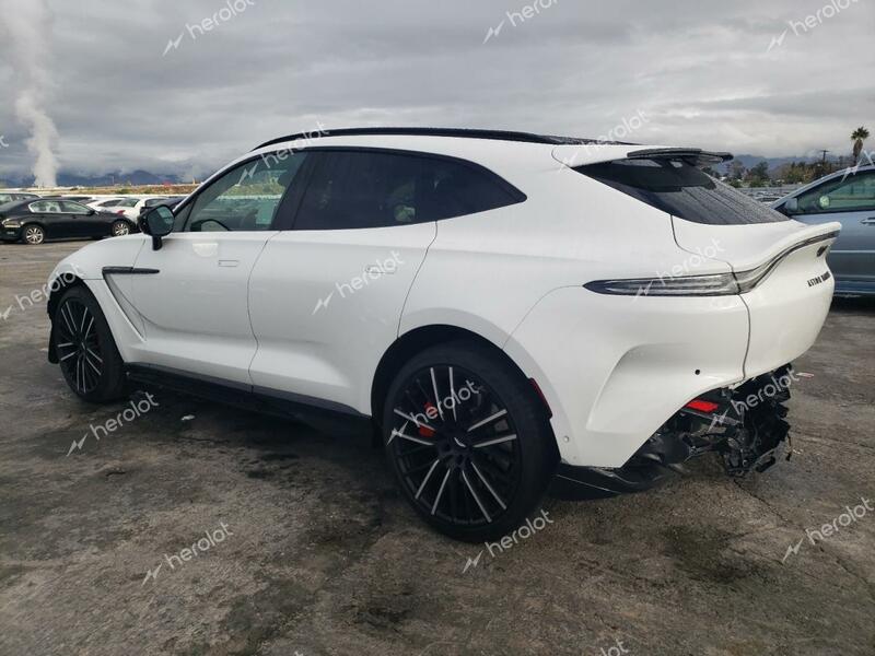 ASTON MARTIN DBX 707 2023 white  gas SD7VUJBWXPTV06705 photo #3