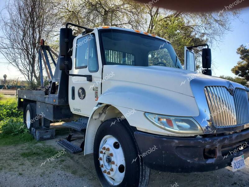 INTERNATIONAL 4000 4200 2008 white conventi diesel 1HTMPAFM28H544870 photo #1