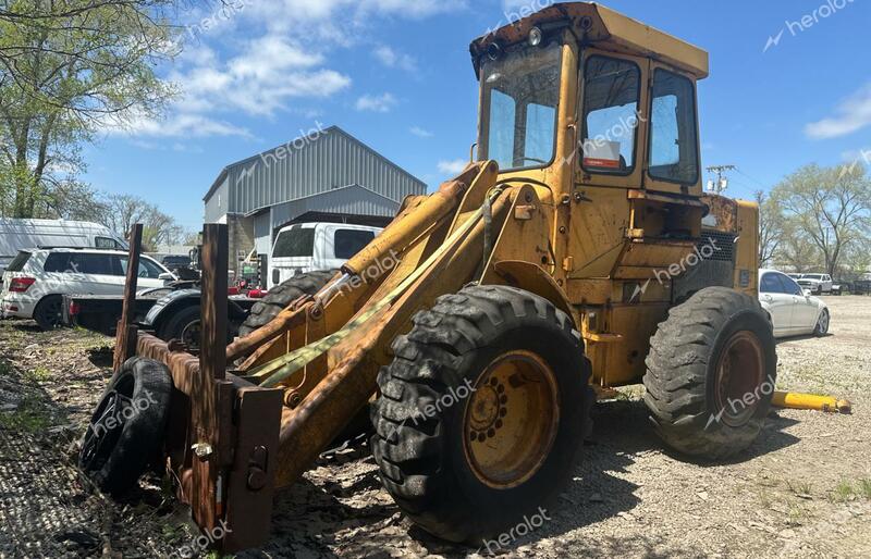 JOHN DEERE 444 1980 yellow   444C350282T photo #3