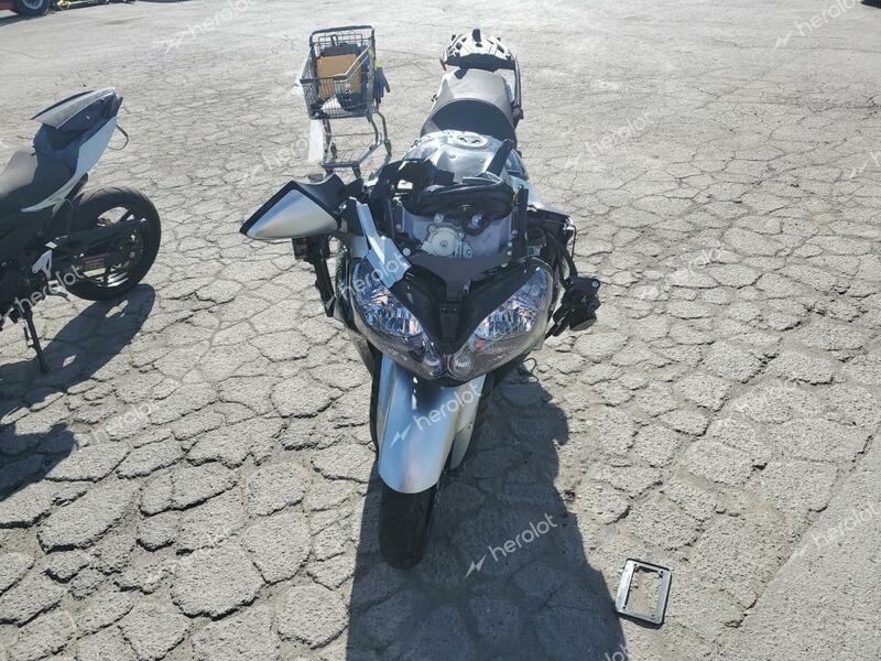 KAWASAKI ZG1400 E 2019 two tone  gas JKBZGNE1XKA011317 photo #3